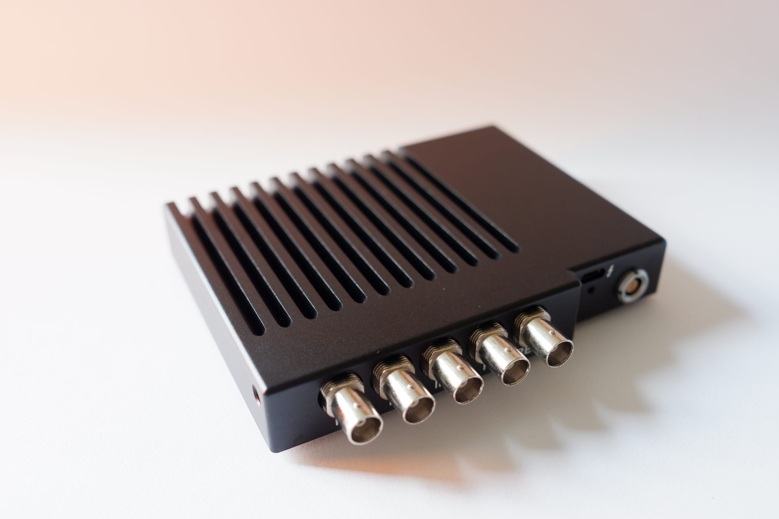 Decklink Duo 2 Passive USB4 (/Thunderbolt) Enclosure - Image 4