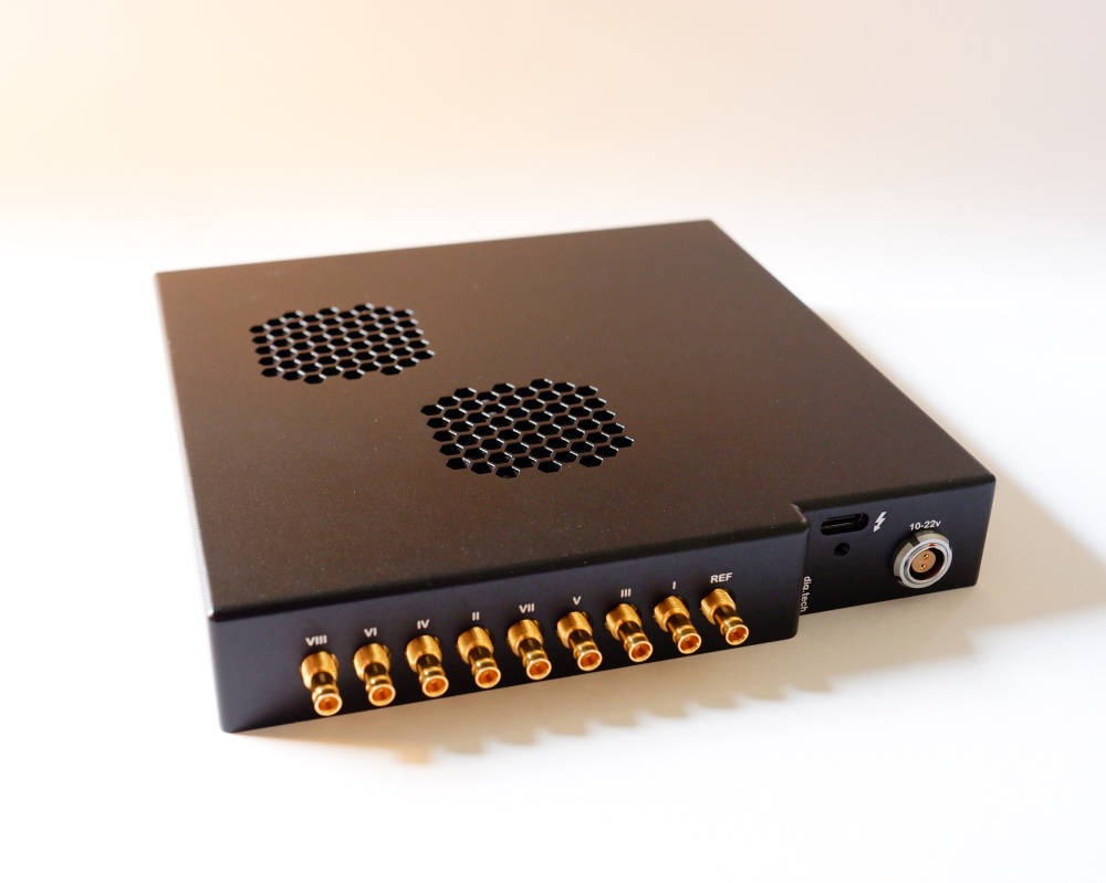 Decklink Quad 2 USB4 (/Thunderbolt) Enclosure *discontinued* - Image 6